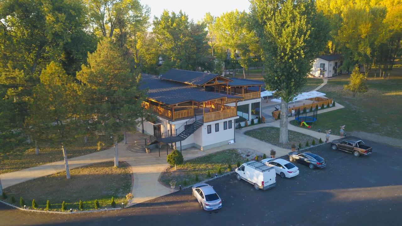 Paradise Park Polski Trŭmbesh Εξωτερικό φωτογραφία